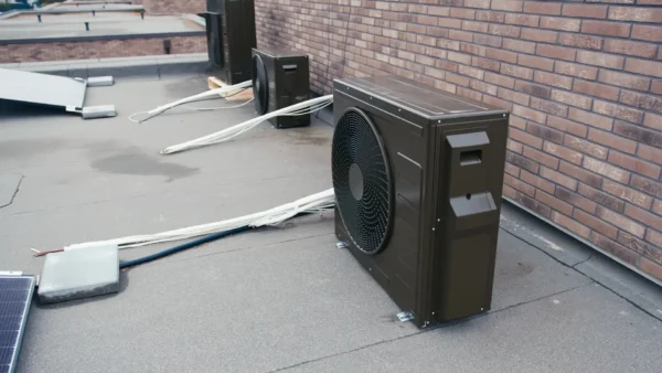 SAMSUNG SIENINIS NORDIC ESSENTIAL 2.5/3.2 kW šilumos siurblio oras oras komplektas - Image 6